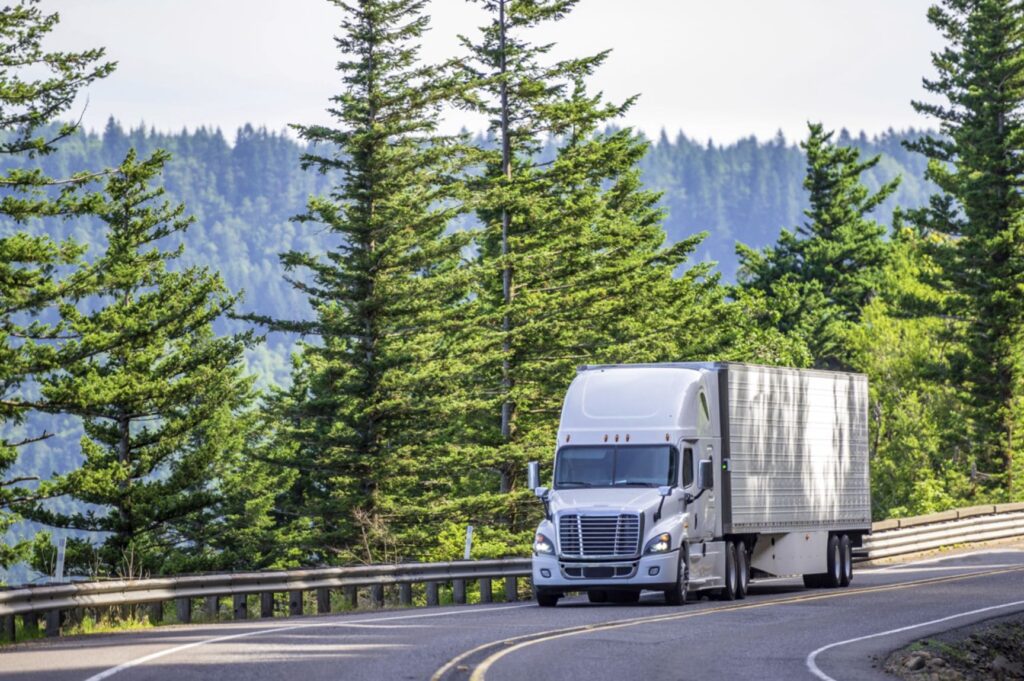 short-term warehouse solutions for efficient freight handling.