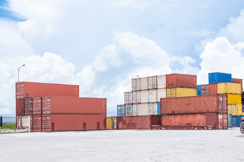 Foreign trade zone transloading and warehousing services for seamless logistics and efficient product handling.