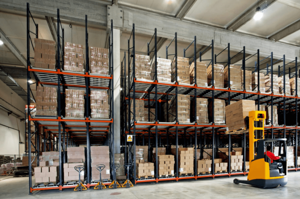Customized storage and warehousing solutions in North Florida for seamless logistics with OLIMP.
