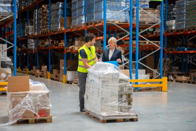 Retail inventory overflow managed with short-term warehouse storage during holiday season surge