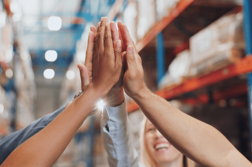 Enhance your inventory control with OLIMP’s professional warehousing solutions in Akron.
