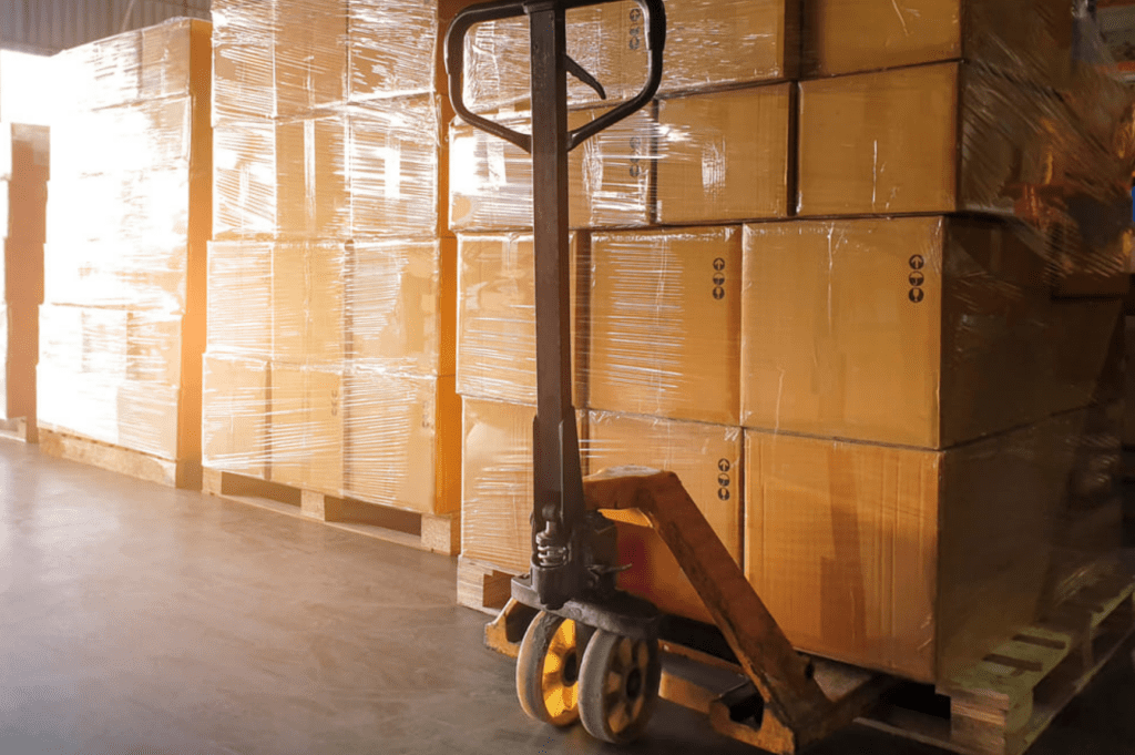 maximize efficiency with OLIMP cross docking services