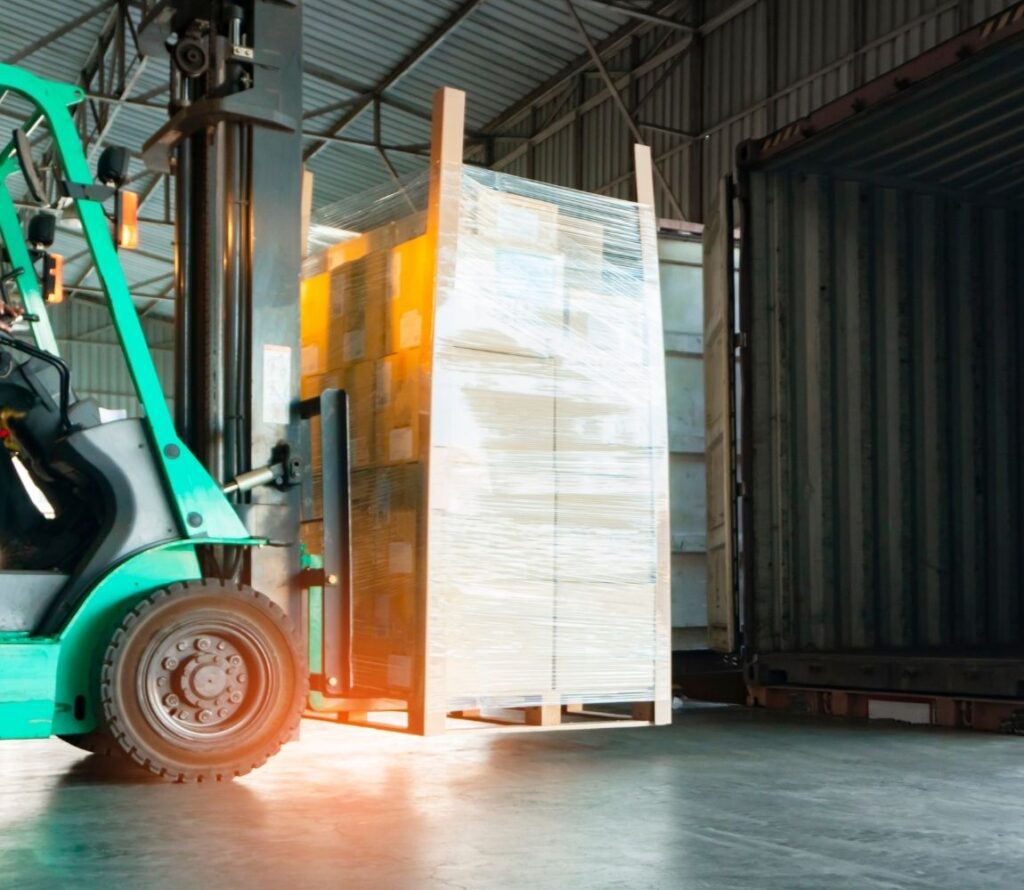 Maximize Efficiency with Milwaukee Cross-Docking Solutions