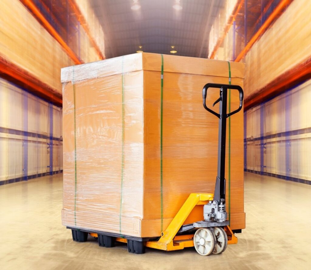 Discover the benefits of securing and reworking your pallets to save costs