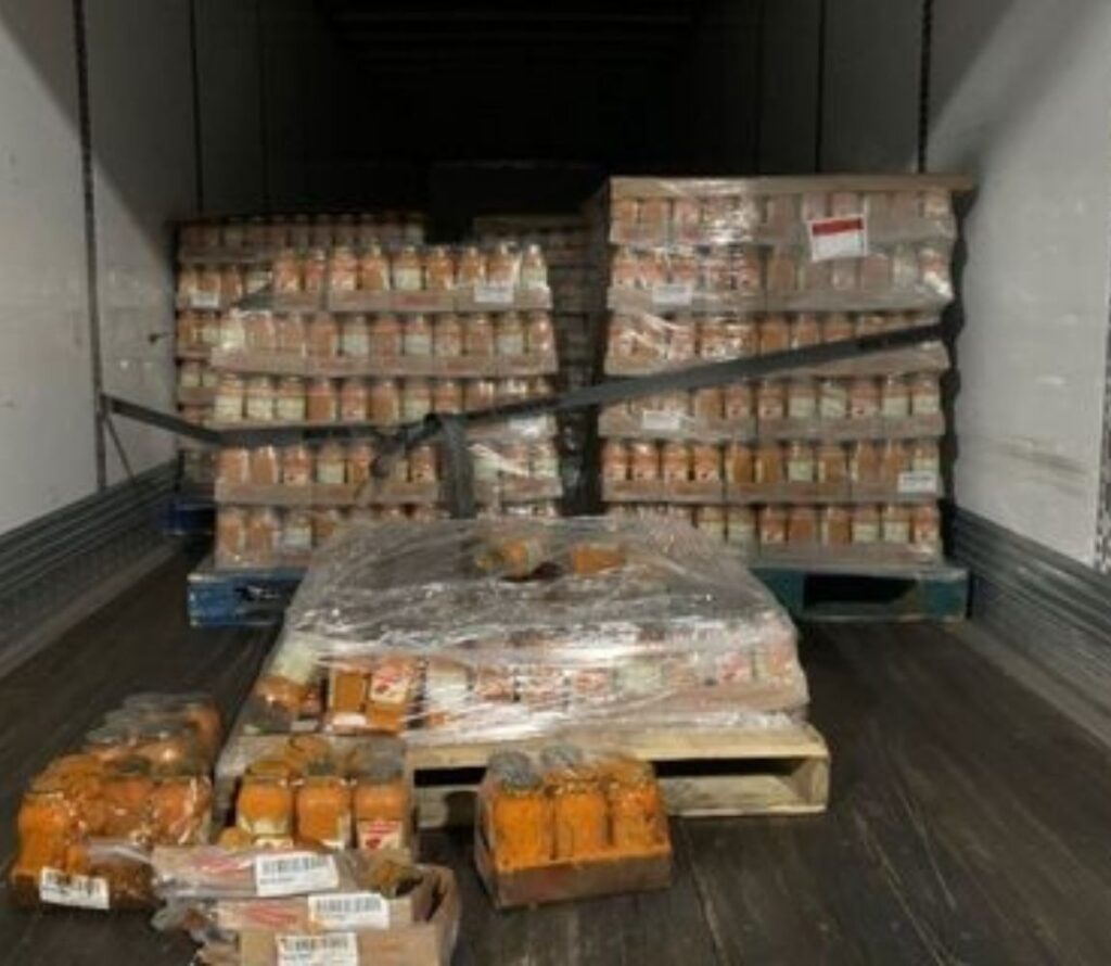 OLIMP’s comprehensive reworking process includes inspection, correction, and reorganization of products to ensure safe and efficient transportation.