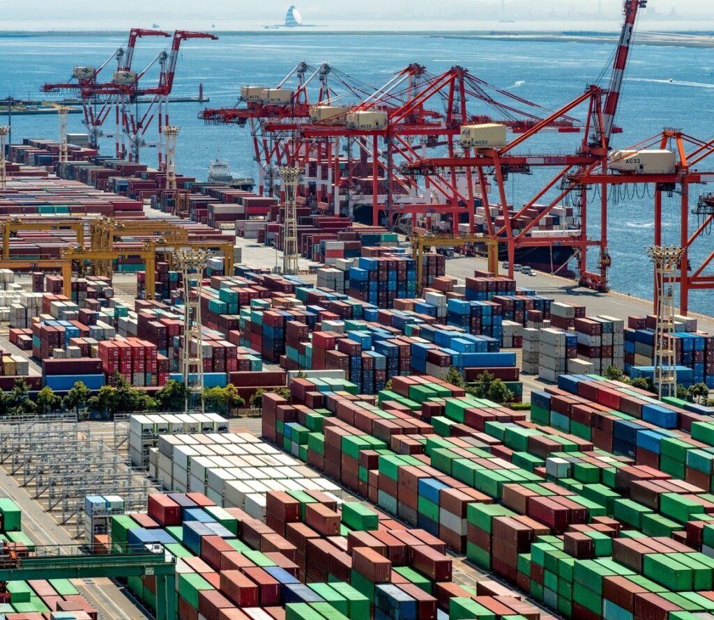 OLIMP Warehousing combines transloading and drayage services to optimize your supply chain in Indianapolis.