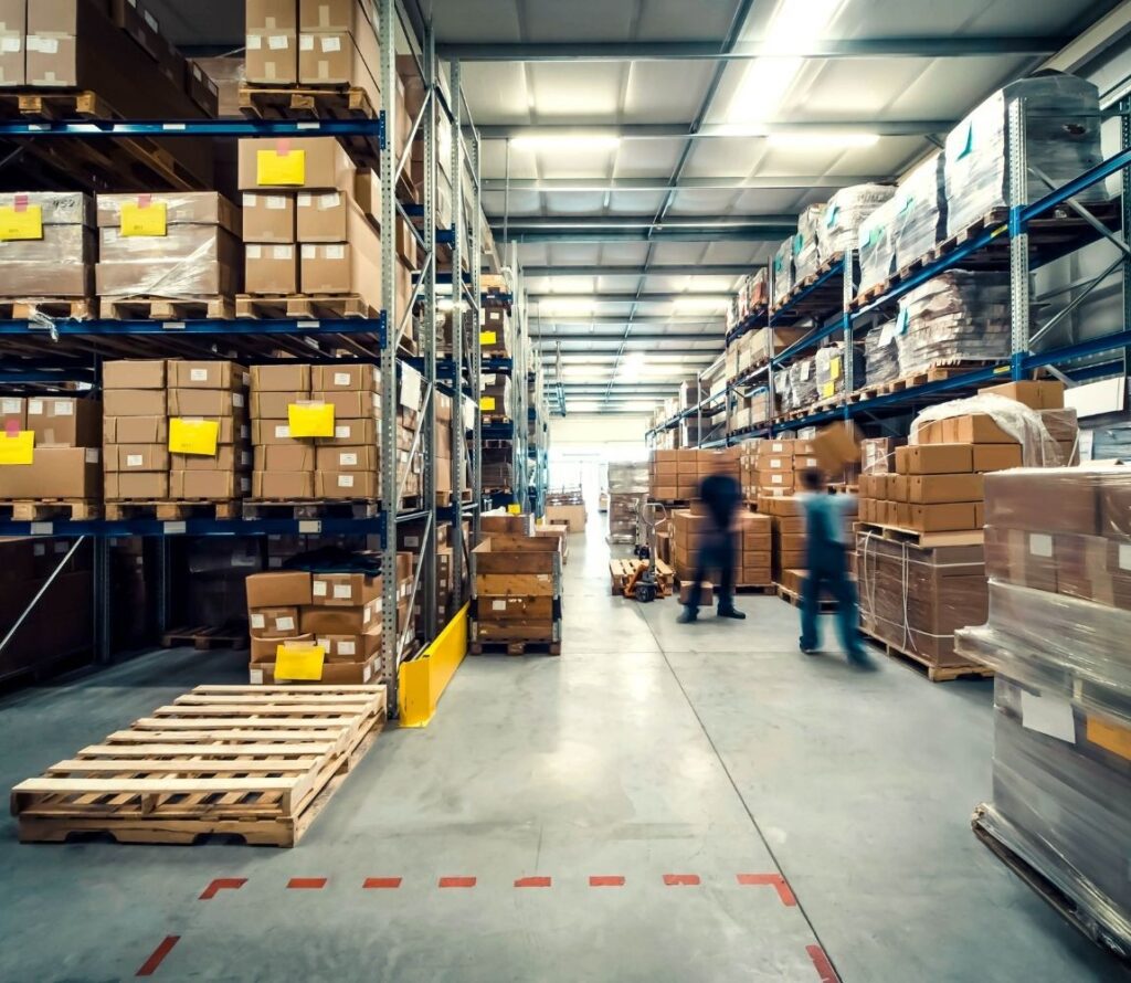 Modern Knoxville warehouse facility by OLIMP Warehousing providing secure storage and logistics solutions in Tennessee.