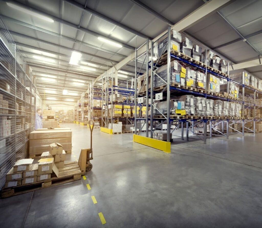 Secure 3PL warehousing facility with surveillance