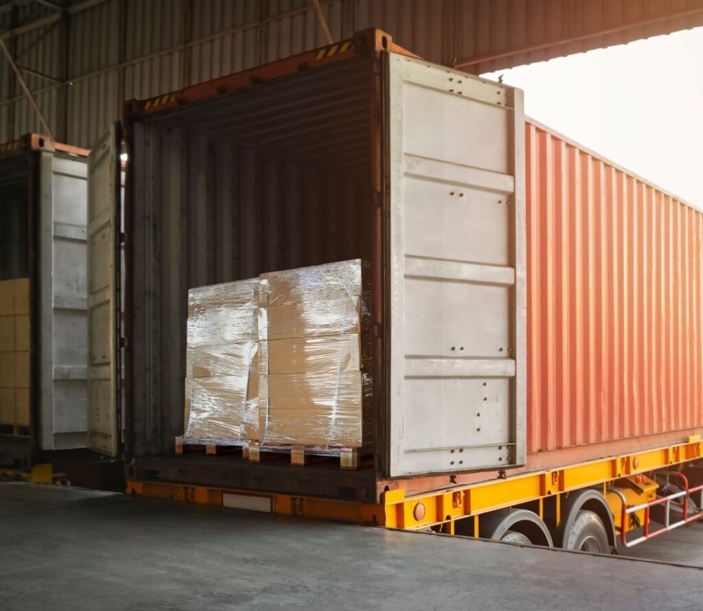 Integrated cross docking solutions in Montreal