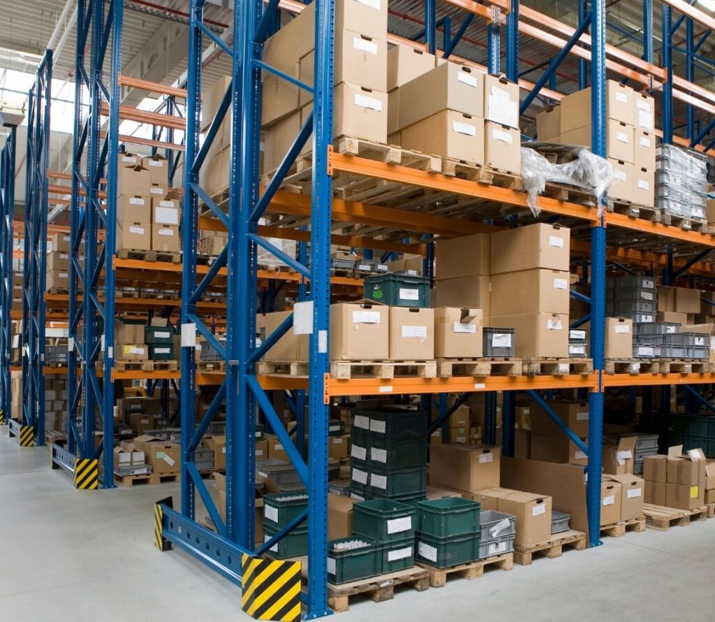 From energy-efficient lighting to transloading and waste reduction, OLIMP offers innovative solutions to minimize your warehouse’s environmental footprint.
