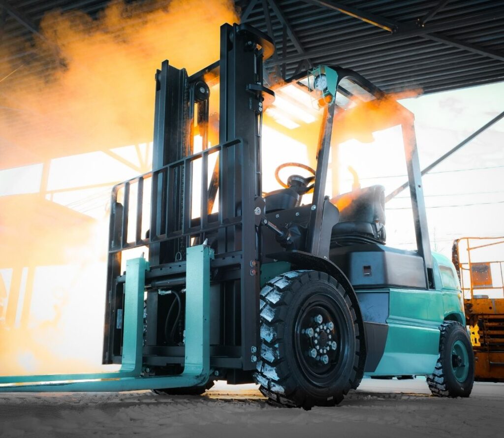 OLIMP Warehousing’s advanced cross-docking services ensure your goods are processed swiftly, reducing costs and improving delivery efficiency.