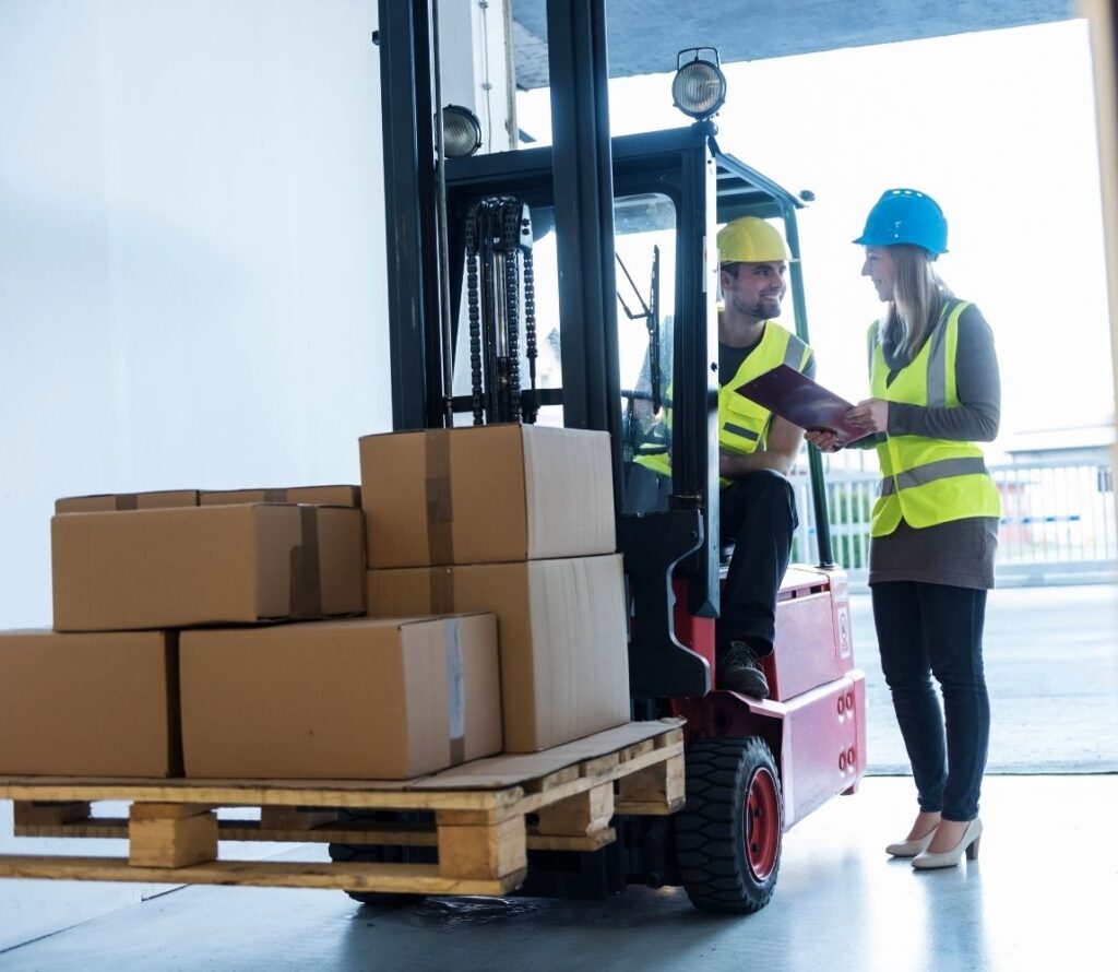 Experience faster deliveries and optimized storage with OLIMP Warehousing's cross-docking services in Regina.