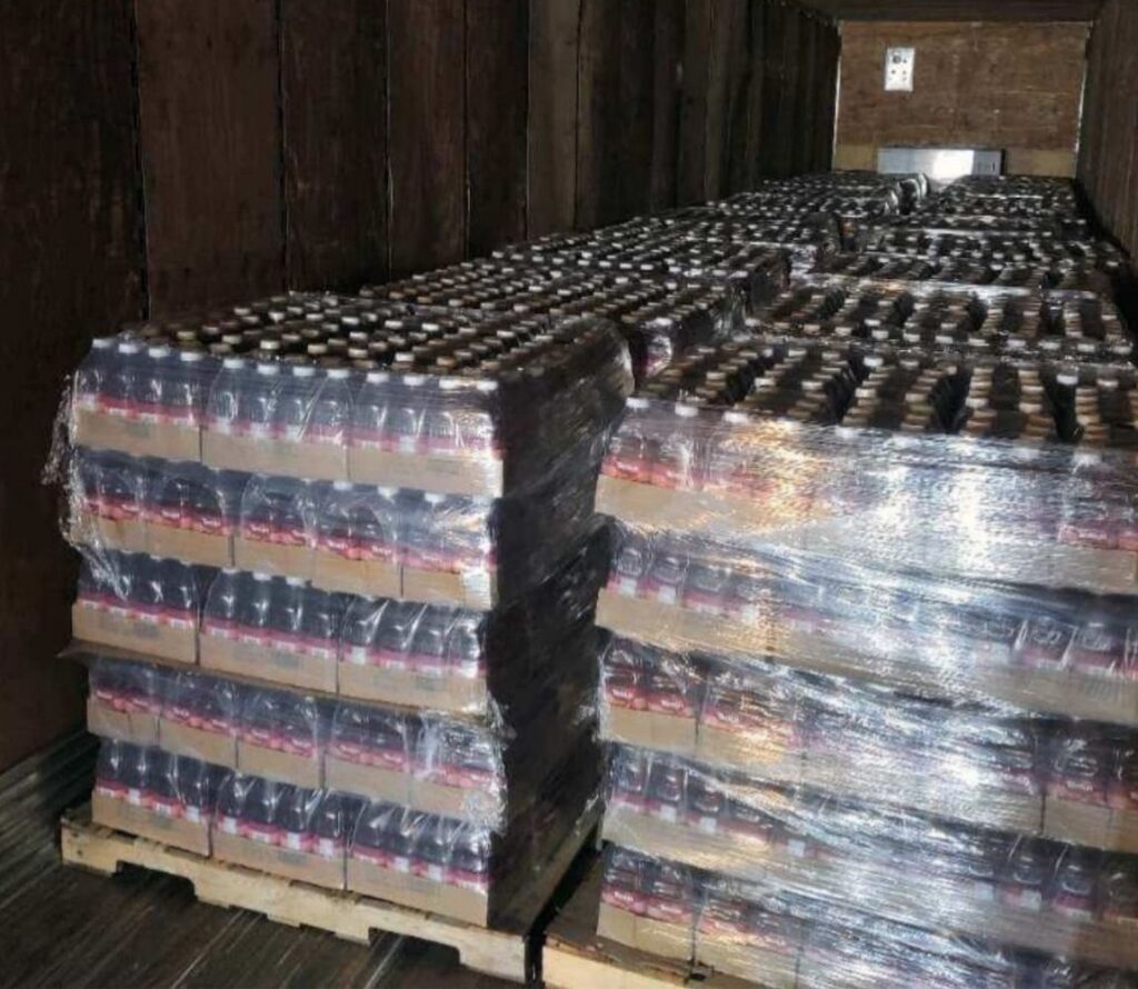 OLIMP Warehousing provides expert pallet restacking services to maximize storage efficiency and improve logistics in Nuevo Laredo.