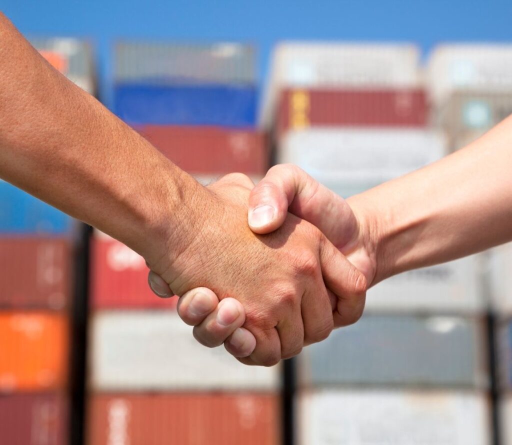 Booking transloading and drayage service at Cheyenne logistics facility