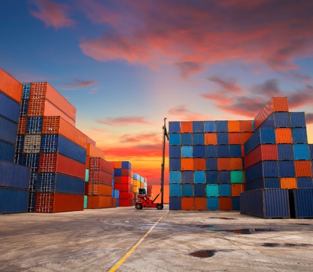 OLIMP Warehousing offers reliable drayage services, ensuring timely transport of containers across Pittsburgh.