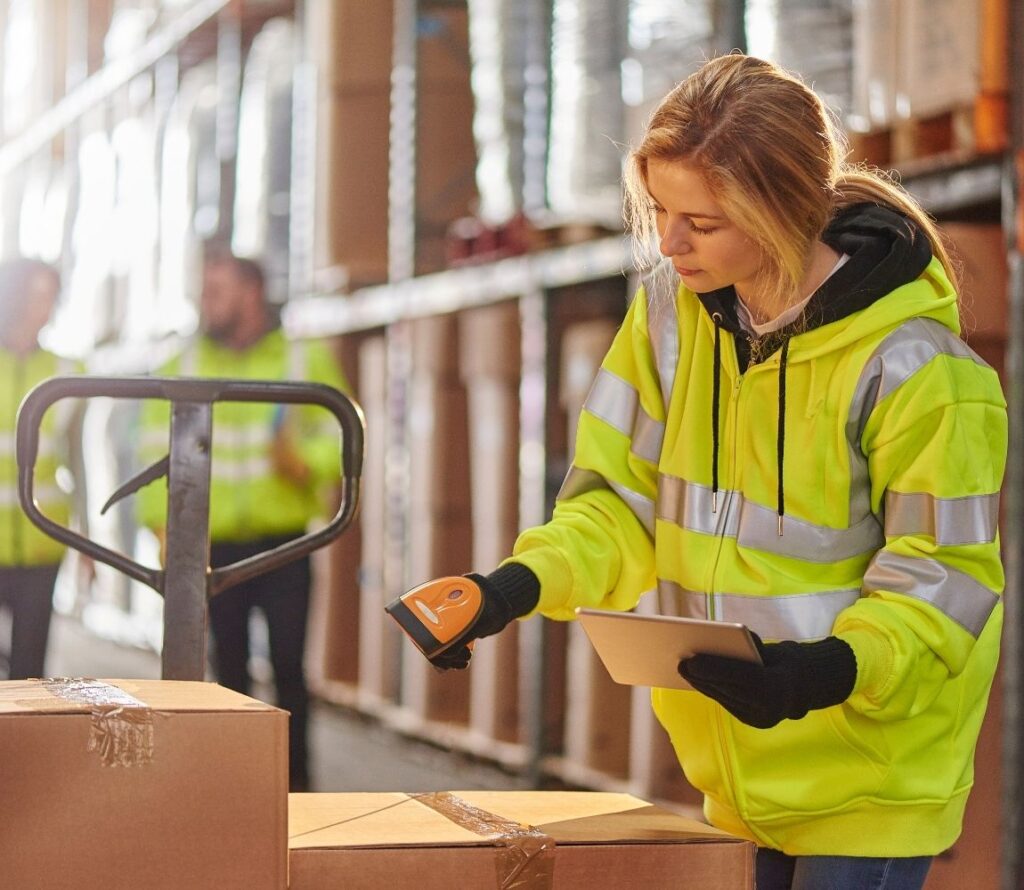 Find out how OLIMP's warehousing and distribution services can support your business's growth and operational efficiency.