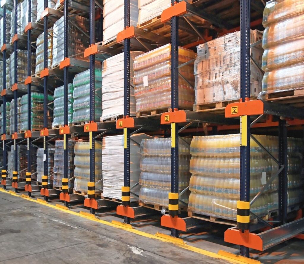 Our warehousing fulfillment services ensure fast and efficient product preparation, boosting logistics performance.