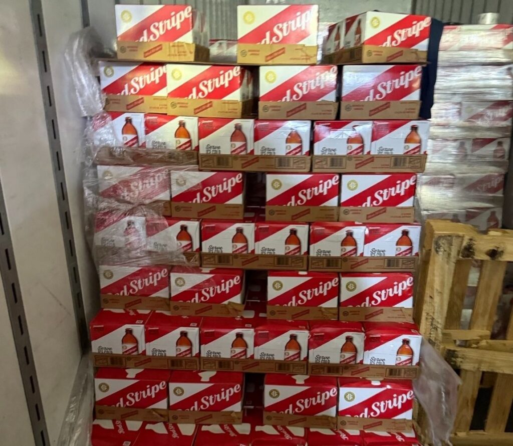 OLIMP Warehousing expertly reorganizes and restacks your pallet loads, ensuring product safety and shipment integrity.