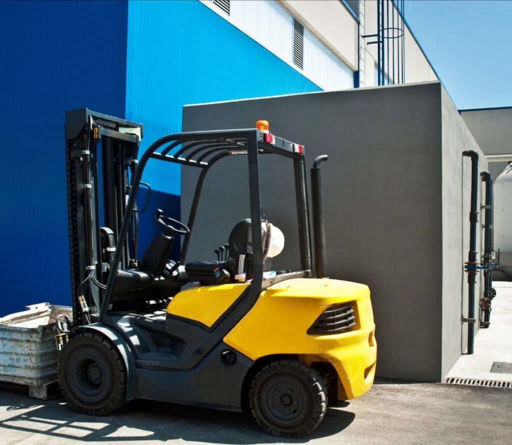 Cross docking services reduce handling time and keep your goods moving without storage delays.