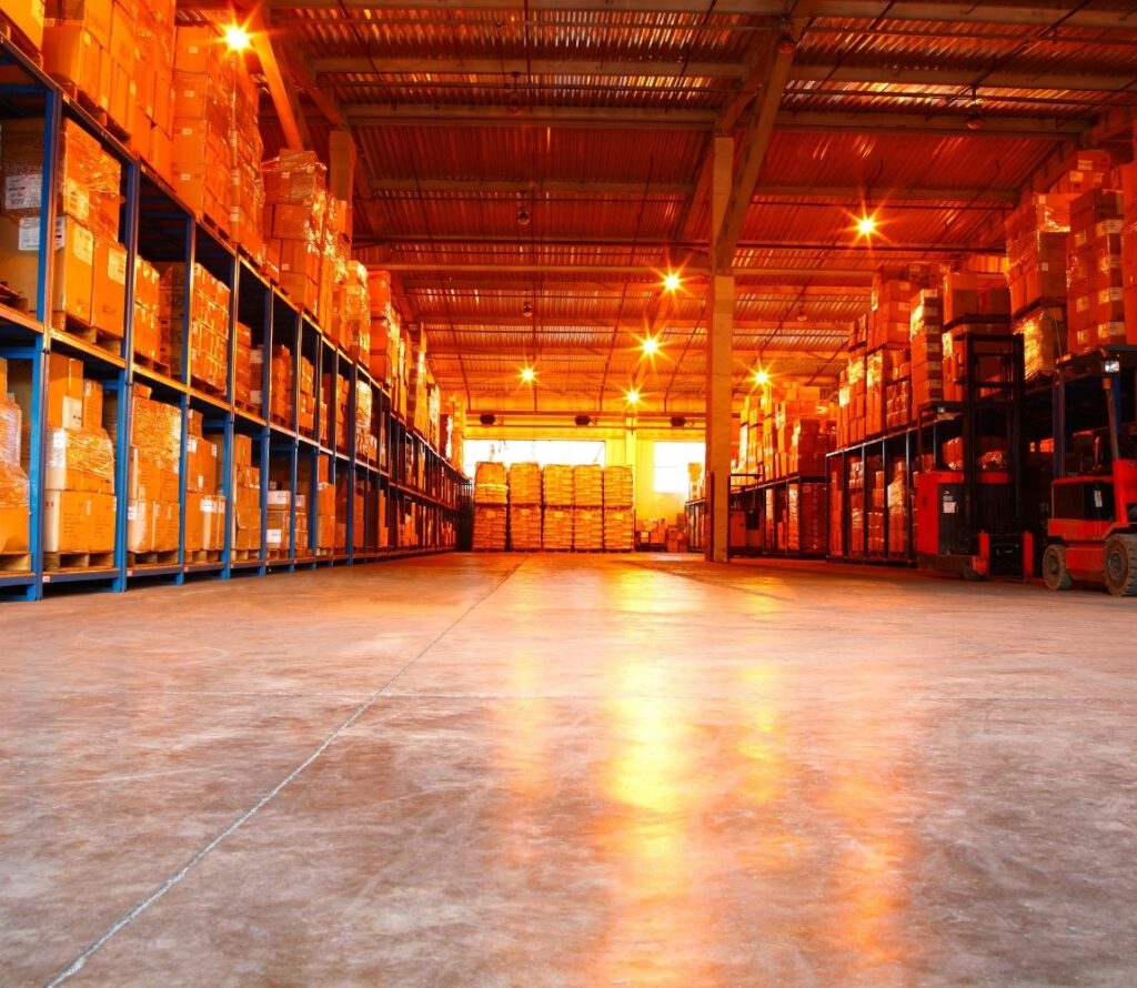 Spacious warehouse in Joliet, Illinois supporting storage, distribution, and supply chain efficiency