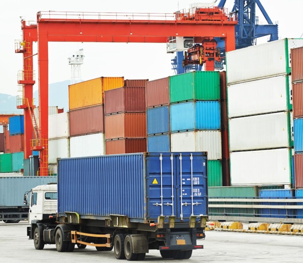 Reducing shipping costs through effective logistics transloading operations