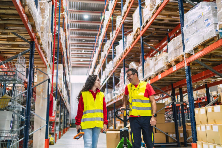 A modern e-commerce warehouse with D2C fulfillment operations, nationwide shipping, and 3PL logistics technology.