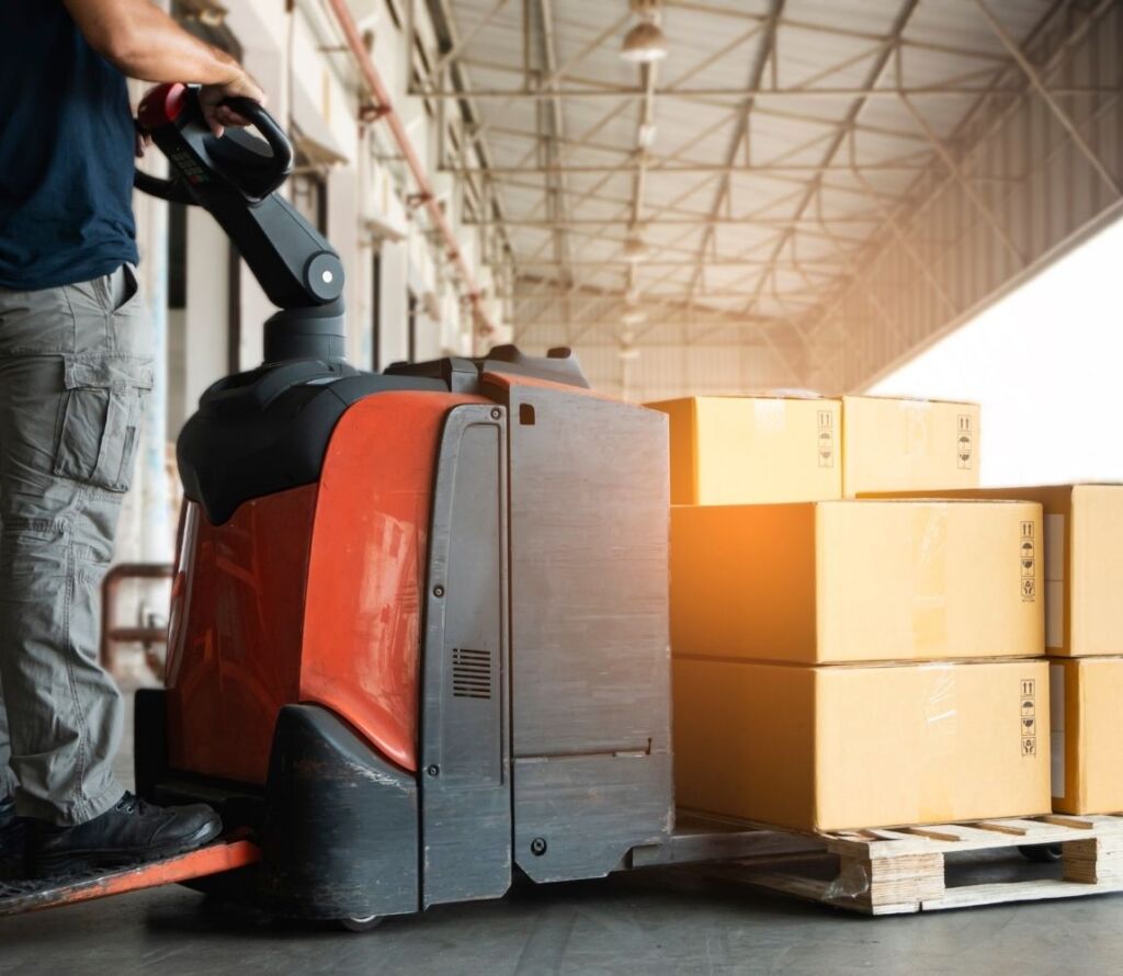 Flexible cross-docking services supporting just-in-time delivery and smooth supply chains.