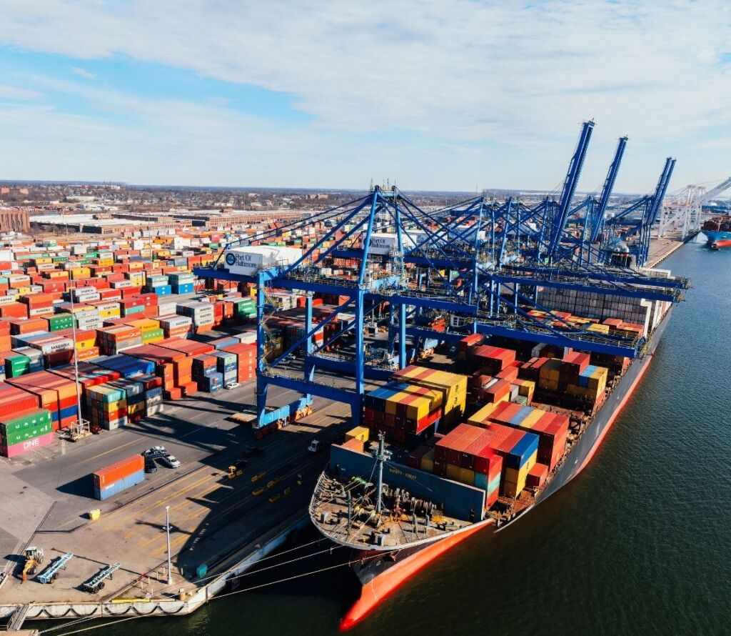 Flexible transloading and drayage services for fluctuating demand