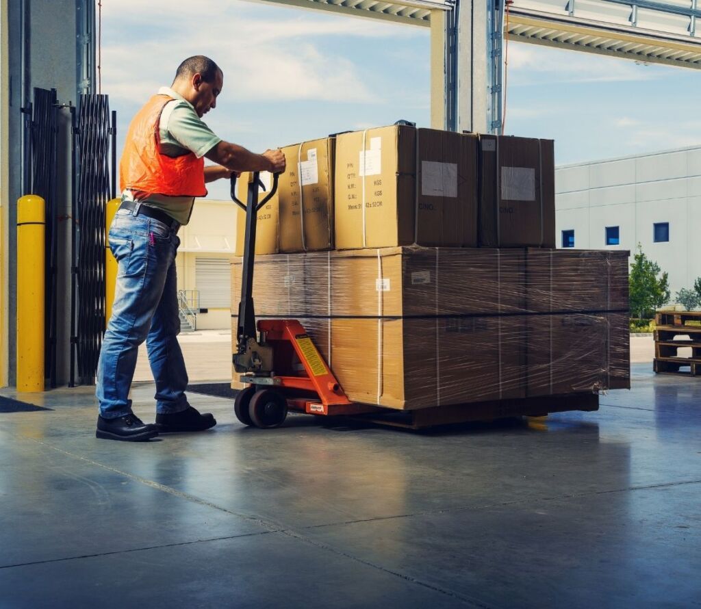 Customized pallet repair and rework solutions improving warehouse efficiency