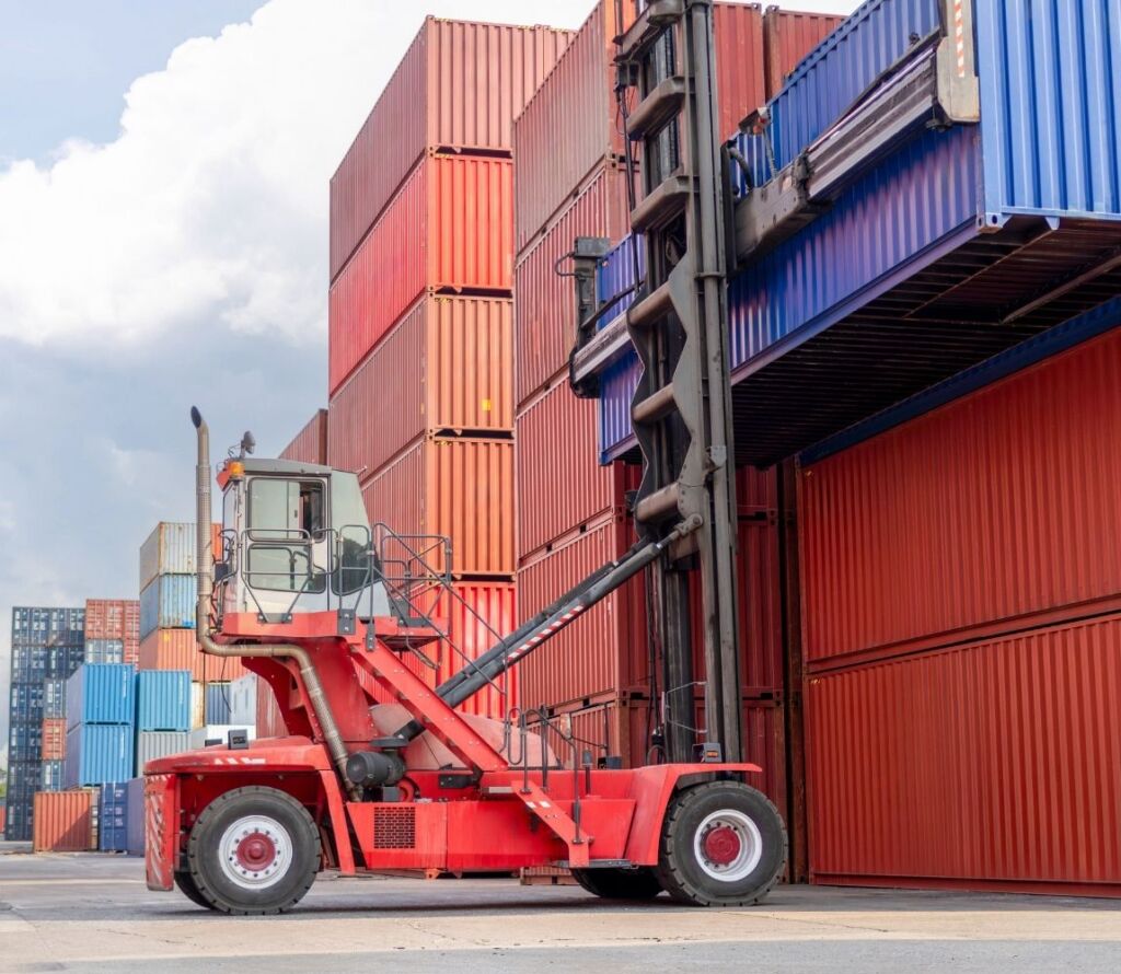 Comprehensive transloading and warehousing services to streamline operations