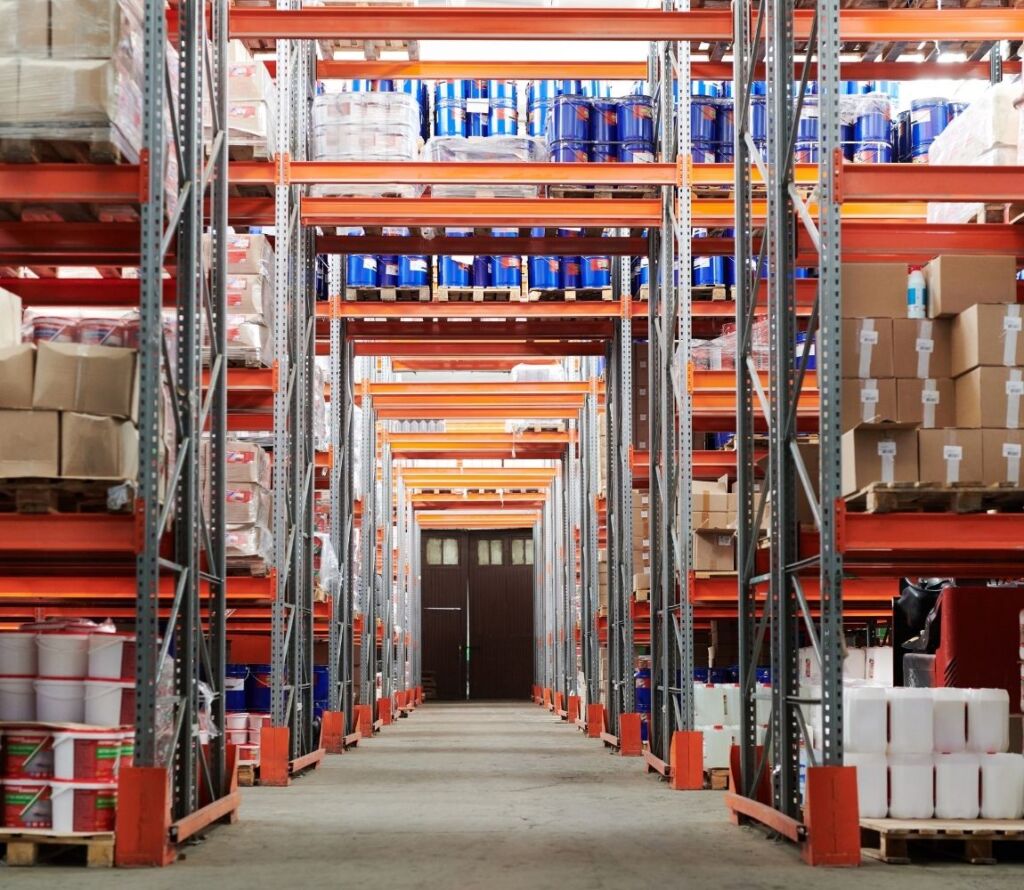 Optimized fulfillment processes for e-commerce brands needing reliable storage and shipping.
