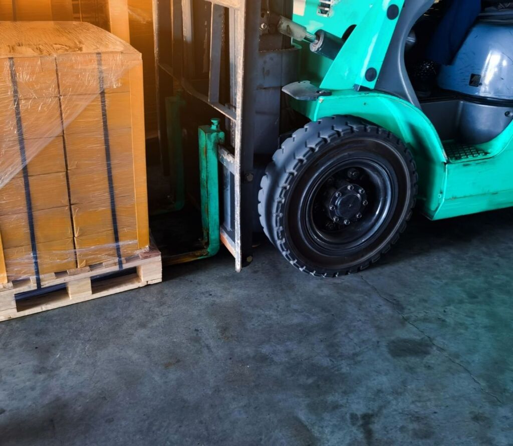 Warehouse pallet reconfiguration and restacking solutions