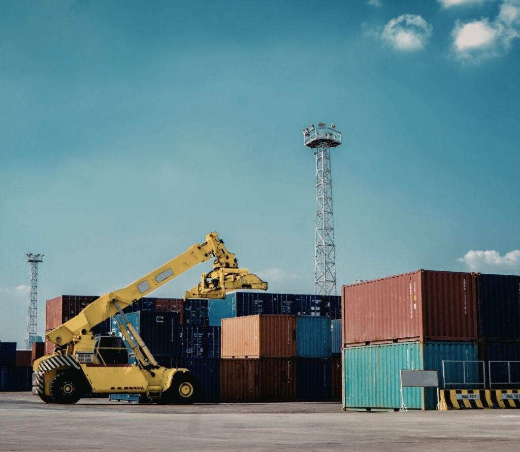Streamlining port-to-warehouse operations with modern drayage and transloading strategies