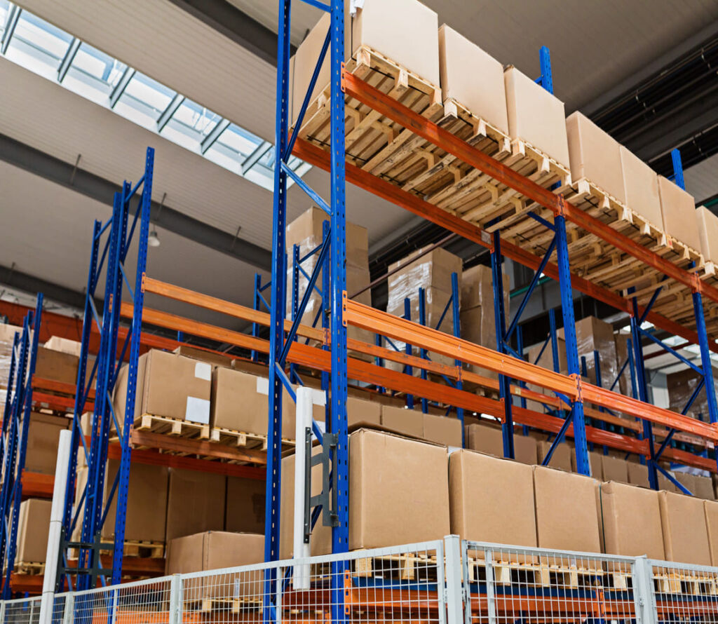 Scalable dry storage services, cross-docking, and fulfillment for dry goods