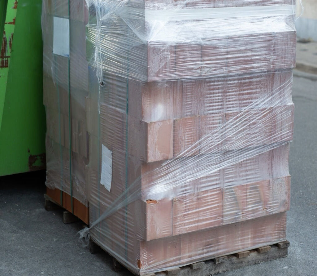 Warehouse pallet reconfiguration and restacking solutions in LaVergne, TN