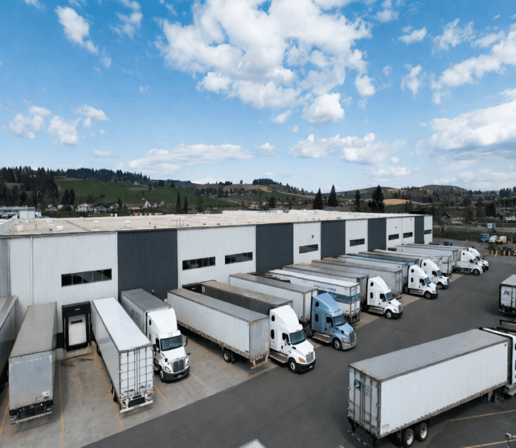 Warehouse and drayage truck operations in Salem OR