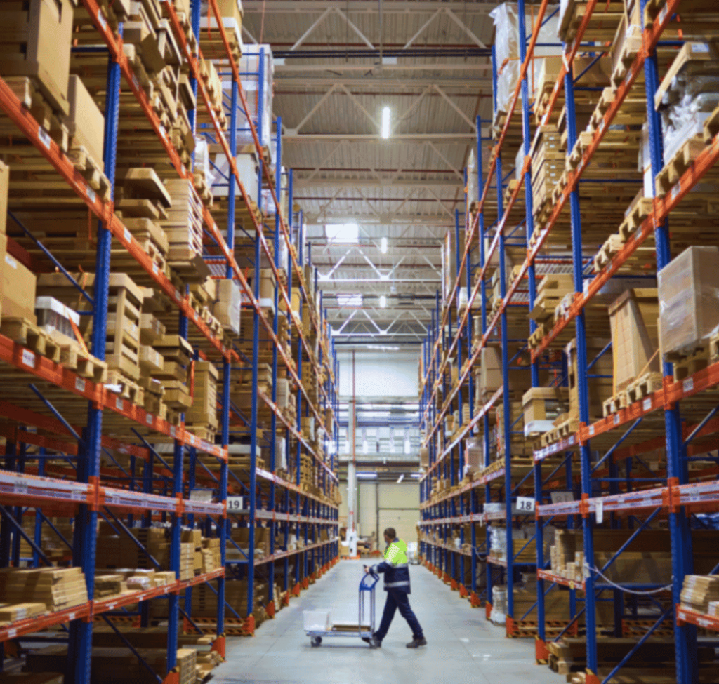 On-demand and dry warehousing facilities in Ottawa, ON